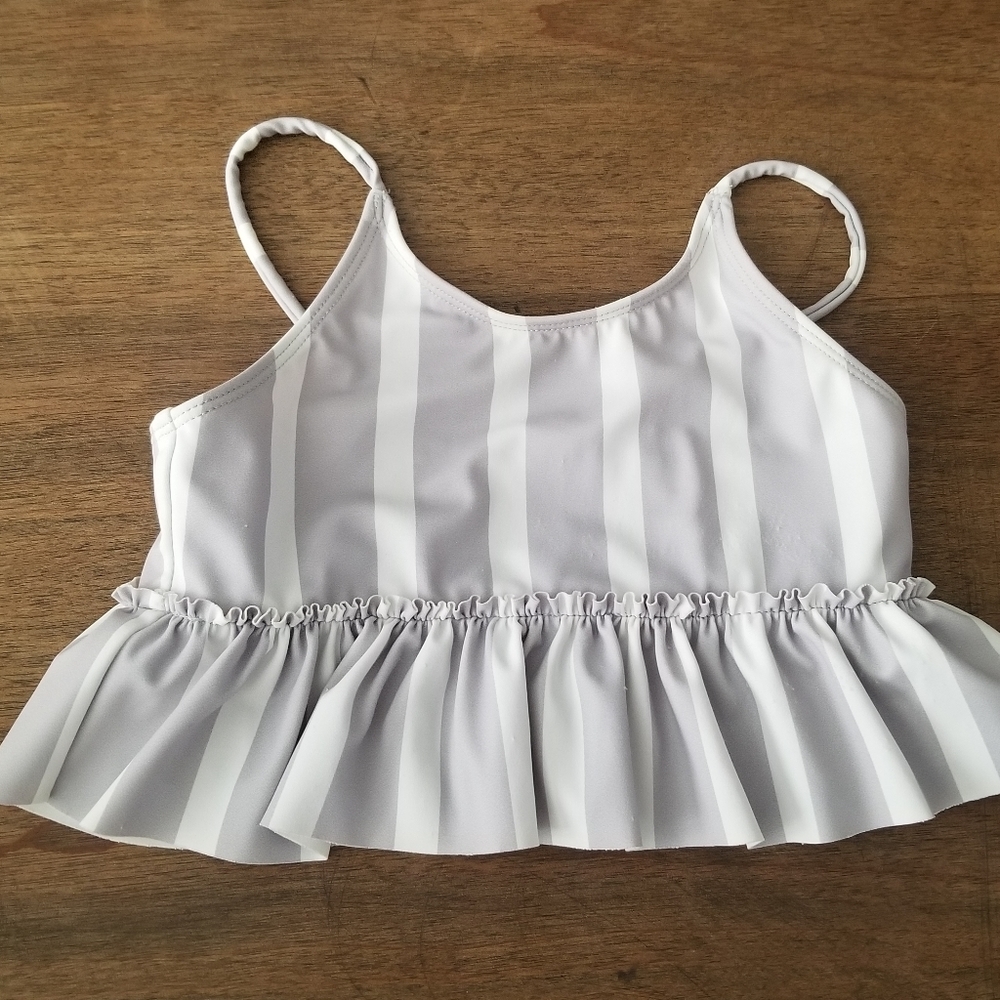 Kortni jeane Peplum top